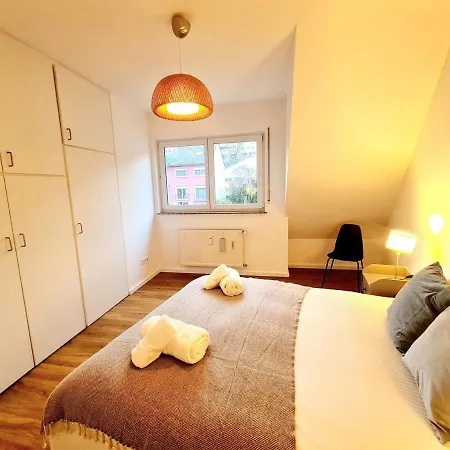 Elegant Charming 2 Bedrooms With Parking-bon68
